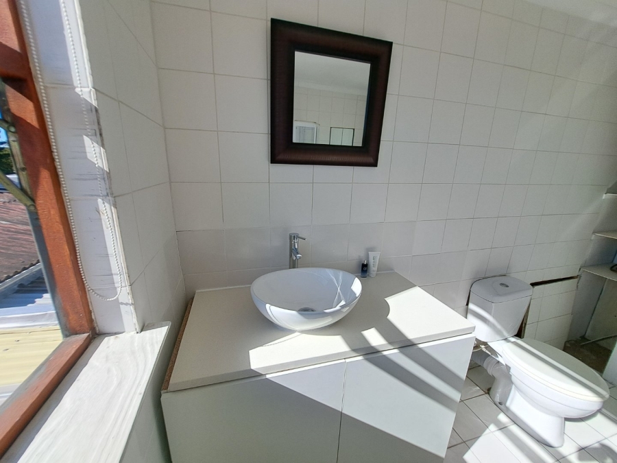 4 Bedroom Property for Sale in Rondebosch East Western Cape